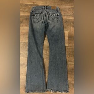 Levi’s 542 Jeans